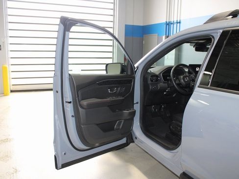 Used 2026 Honda Passport TrailSport Elite image 7