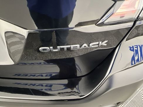 Used 2025 Subaru Outback Onyx Edition image 32