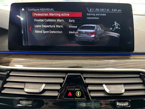 Used 2019 BMW 530i w/ Convenience Package image 47