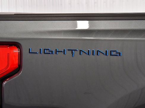 Used 2025 Ford F150 Lightning XLT image 12