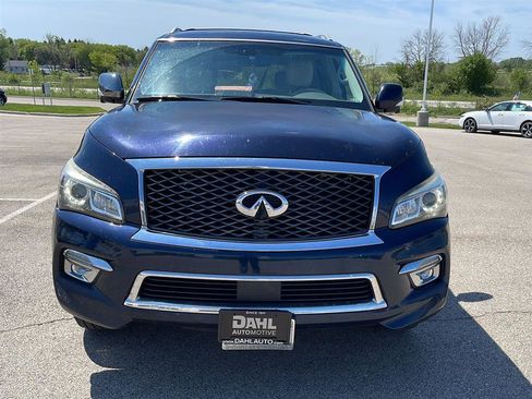 Used 2016 INFINITI QX80 4WD w/ Driver's Assistance Package image 2