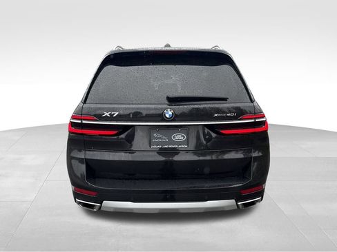 Used 2023 BMW X7 xDrive40i image 8