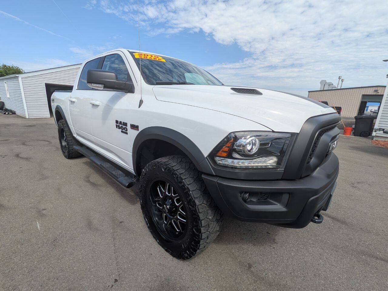 Used 2019 RAM 1500 Warlock AWD/4WD image 5