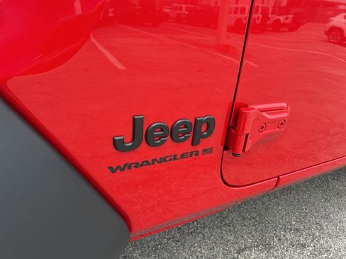 New 2025 Jeep Wrangler Sport S image 18