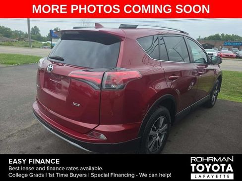 Used 2018 Toyota RAV4 XLE FWD image 3