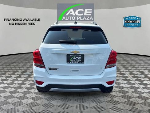 Used 2017 Chevrolet Trax LT w/ LT Convenience Package AWD/4WD image 6