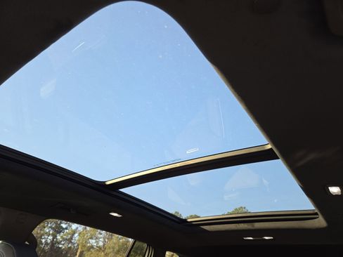 New 2026 GMC Acadia Denali Ultimate w/ LPO, Floor Liner Package image 4