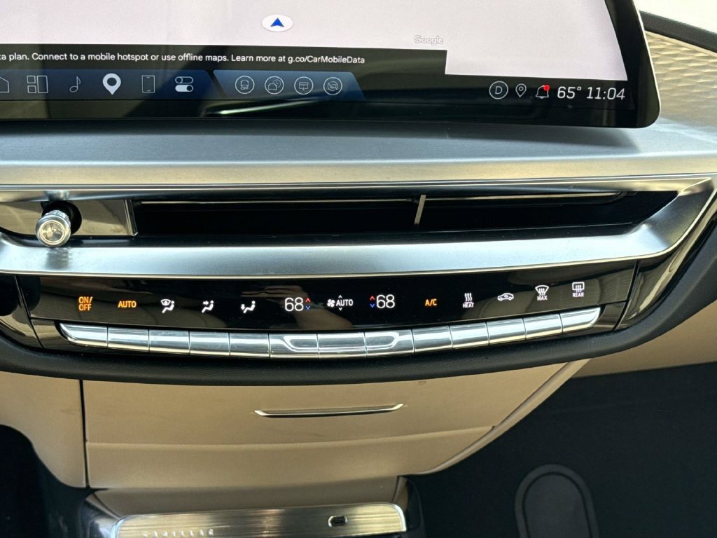 Certified 2026 Cadillac Lyriq Signature Luxury w/ Nappa Leather Package AWD/4WD image 34
