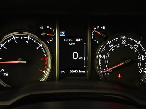 Used 2022 Toyota 4Runner TRD Sport w/ Technology Package AWD/4WD image 25