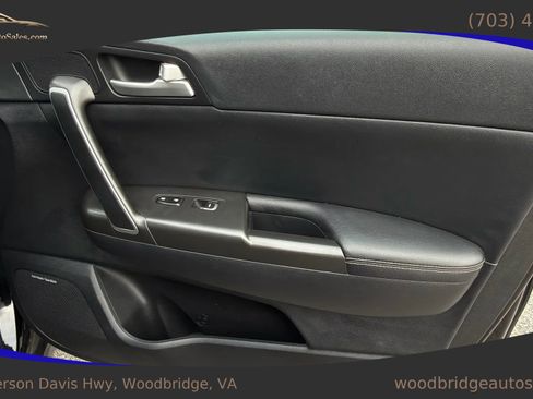 Used 2017 Kia Sportage EX w/ EX Technology Package image 29