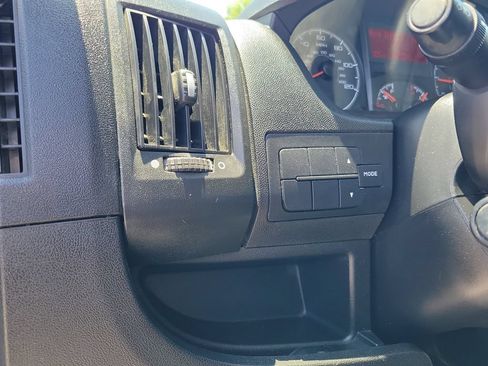 Used 2017 RAM ProMaster 2500 w/ Interior Convenience Group FWD image 22