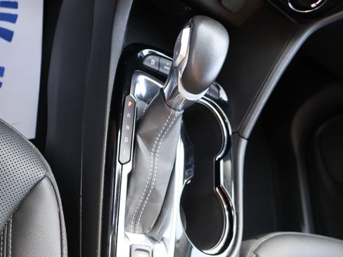 Used 2024 Buick Encore GX Sport Touring image 30