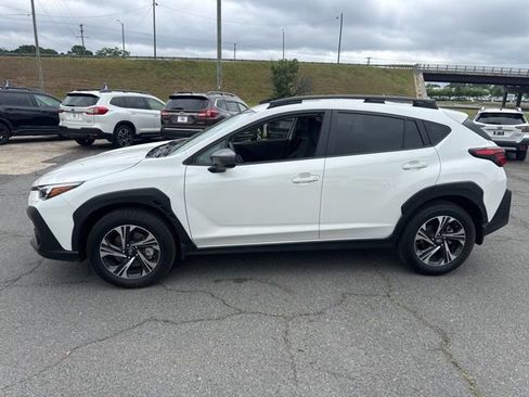 Certified 2025 Subaru Crosstrek 2.0i Premium AWD/4WD image 4