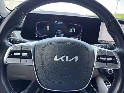 Used 2023 Kia Telluride S AWD/4WD image 21