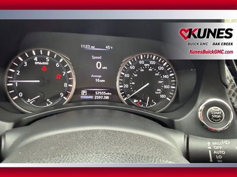 Used 2018 INFINITI Q50 Luxe w/ Essential Package (3.0T Luxe) AWD/4WD image 17