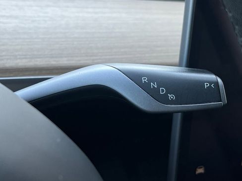 Used 2023 Tesla Model Y Performance image 26