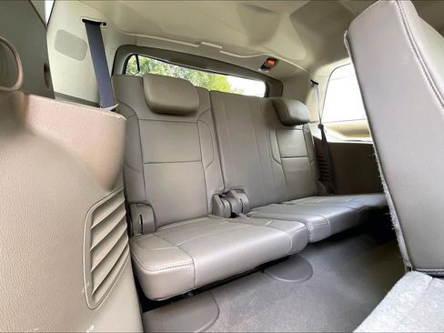 Used 2020 Chevrolet Tahoe LT AWD/4WD image 27