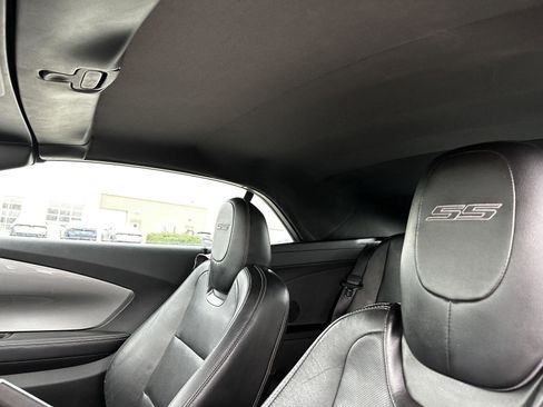 Used 2011 Chevrolet Camaro SS w/ RS Package RWD image 19