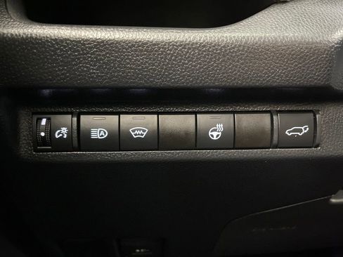 Certified 2023 Toyota RAV4 XLE Premium image 28