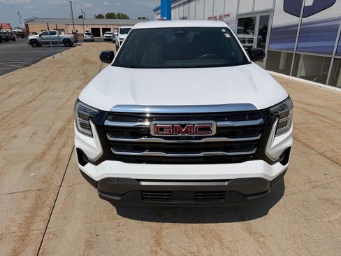 Used 2026 GMC Terrain Elevation AWD/4WD image 8