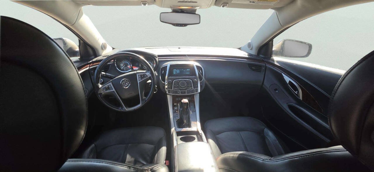 Used 2010 Buick LaCrosse CXL FWD image 8
