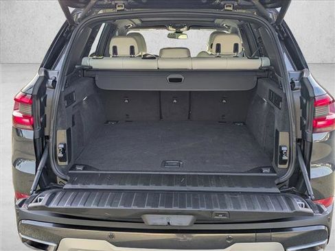 Used 2023 BMW X5 sDrive40i w/ Parking Assistance Package image 6