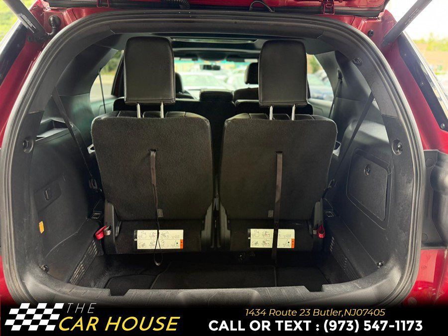 Used 2016 Ford Explorer XLT w/ Equipment Group 202A AWD/4WD image 21