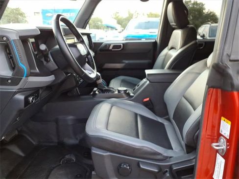 Used 2023 Ford Bronco Black Diamond image 21
