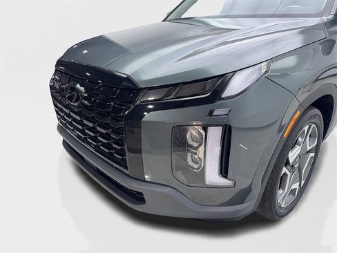 Used 2023 Hyundai Palisade Limited image 16