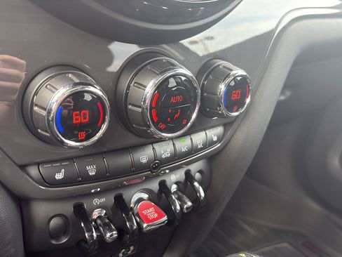 Used 2017 MINI Cooper Countryman ALL4 AWD/4WD image 40