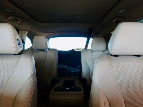 Used 2023 Acura MDX FWD w/ Technology Package image 10