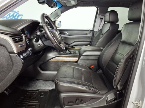 Used 2018 GMC Yukon Denali image 7