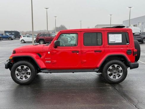 Used 2020 Jeep Wrangler Unlimited Sahara image 8