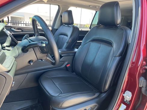 Used 2021 Jeep Grand Cherokee L Limited w/ Luxury Tech Group II AWD/4WD image 25
