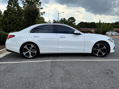 Used 2024 Mercedes-Benz C 300 Sedan image 9