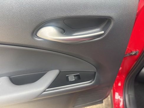 Used 2020 Lexus UX 200 w/ Premium Package image 31