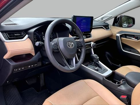 Used 2024 Toyota RAV4 Limited w/ Weather Package AWD/4WD image 18