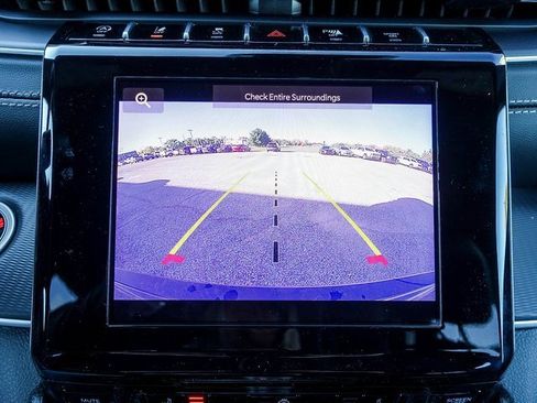 New 2025 Jeep Grand Cherokee Altitude image 19