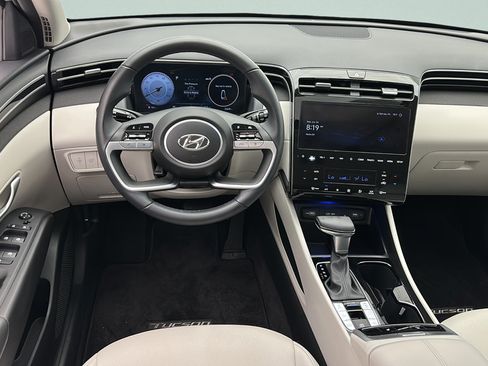 Used 2024 Hyundai Tucson SEL w/ Convenience Package AWD/4WD image 11