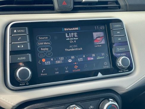 Certified 2022 Nissan Versa SV image 17