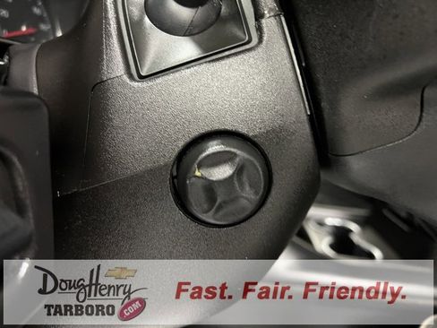 Used 2021 Chevrolet Suburban Premier w/ Premium Package image 28