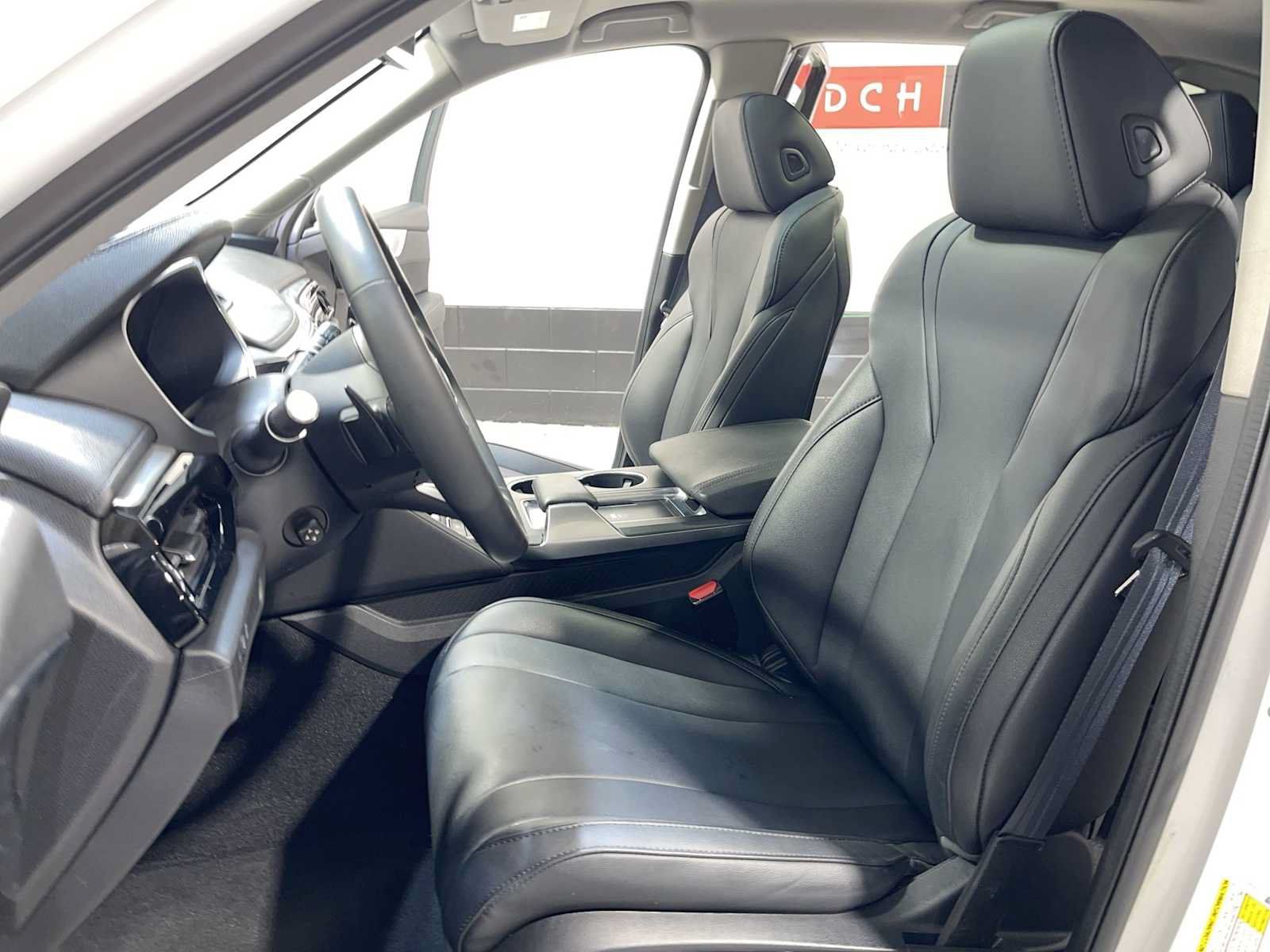 Used 2024 Acura MDX SH-AWD image 11