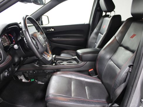 Used 2023 Dodge Durango GT RWD image 3