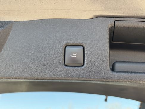 Used 2022 Ford Escape SE w/ Convenience Package image 12