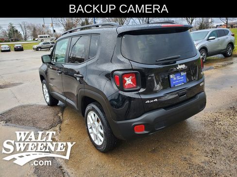 Used 2019 Jeep Renegade Latitude w/ Cold Weather Group image 3