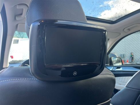 Used 2018 Mercedes-Benz GLE 43 AMG 4MATIC image 31