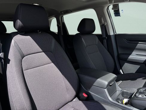 Certified 2026 Honda CR-V EX image 34
