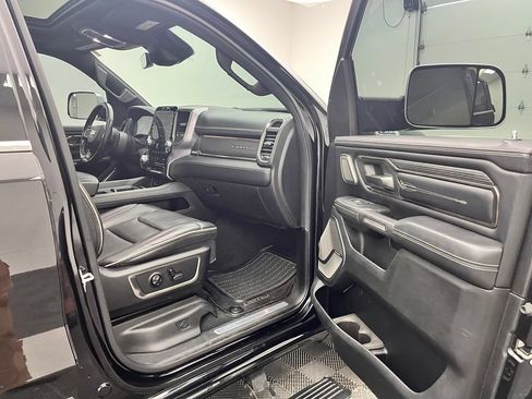 Used 2019 RAM 1500 Limited AWD/4WD image 30