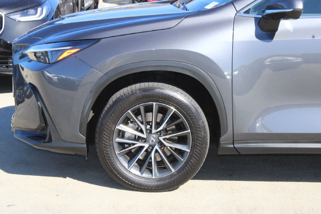 Certified 2024 Lexus NX 350 AWD w/ Vision Package image 4