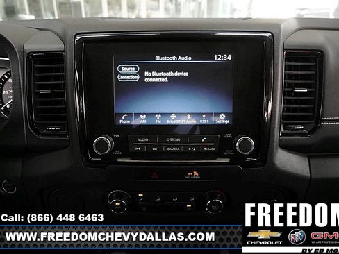 Used 2023 Nissan Frontier SV w/ Midnight Edition Package RWD image 5